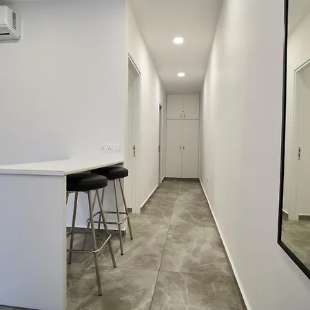 Napa Entry דירה איה נאפה