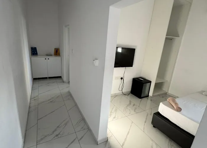 Napa Entry アヤナパ